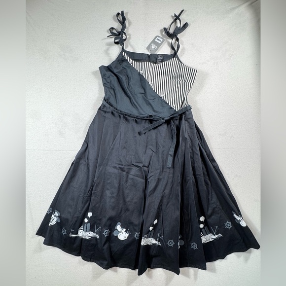 NWT Her Universe Disney Steamboat Willie Dress XL | Fit Flare Black White Stripe - Picture 4 of 11